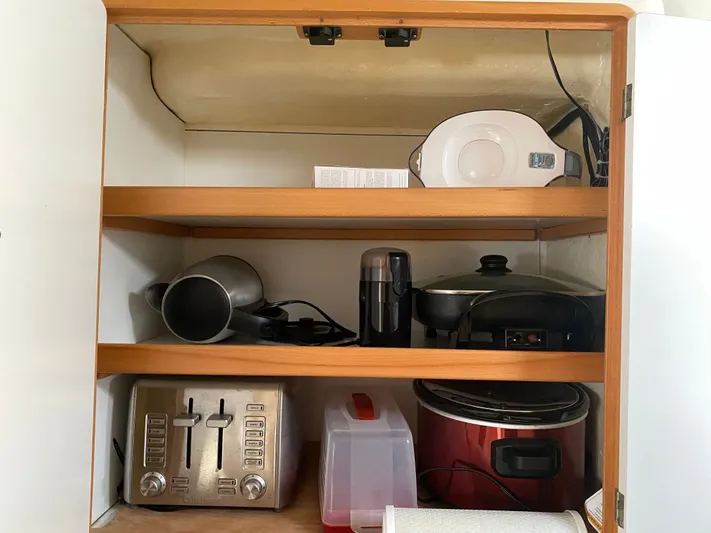 Sandy Pause Yacht Photos Pics 