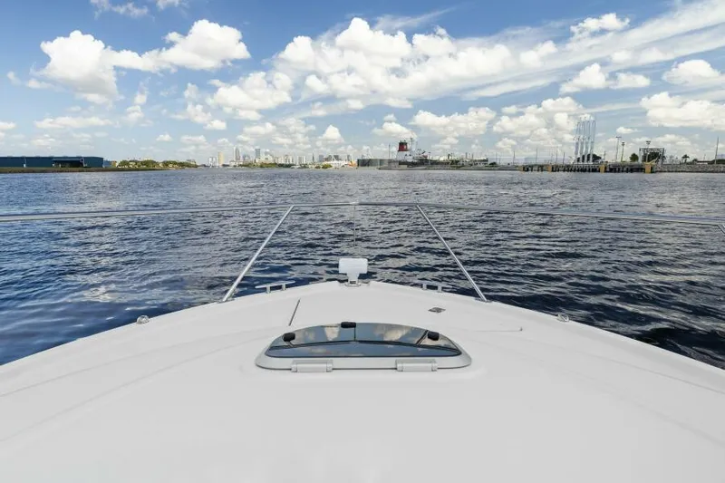 Big Eyes Yacht Photos Pics 