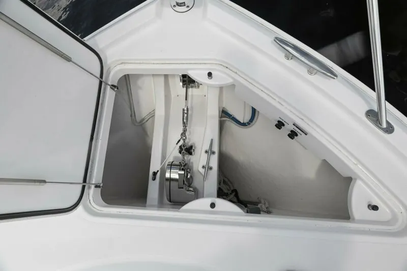 Big Eyes Yacht Photos Pics 