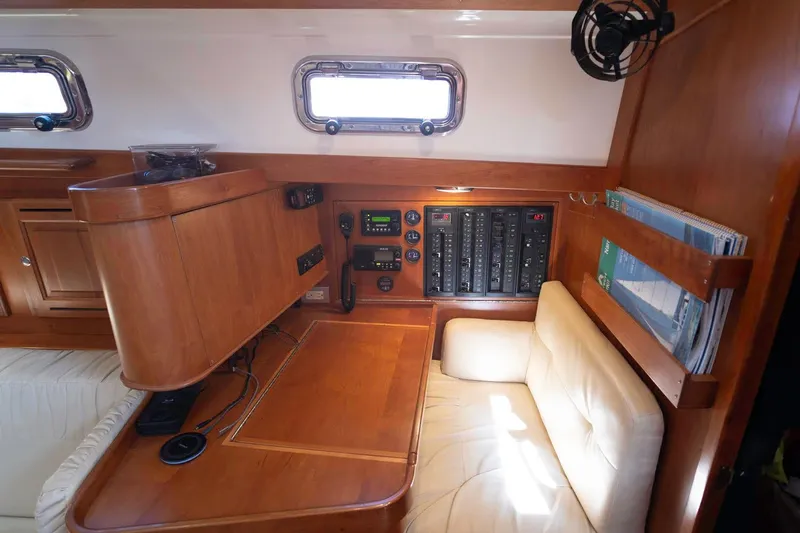 Argon Yacht Photos Pics 