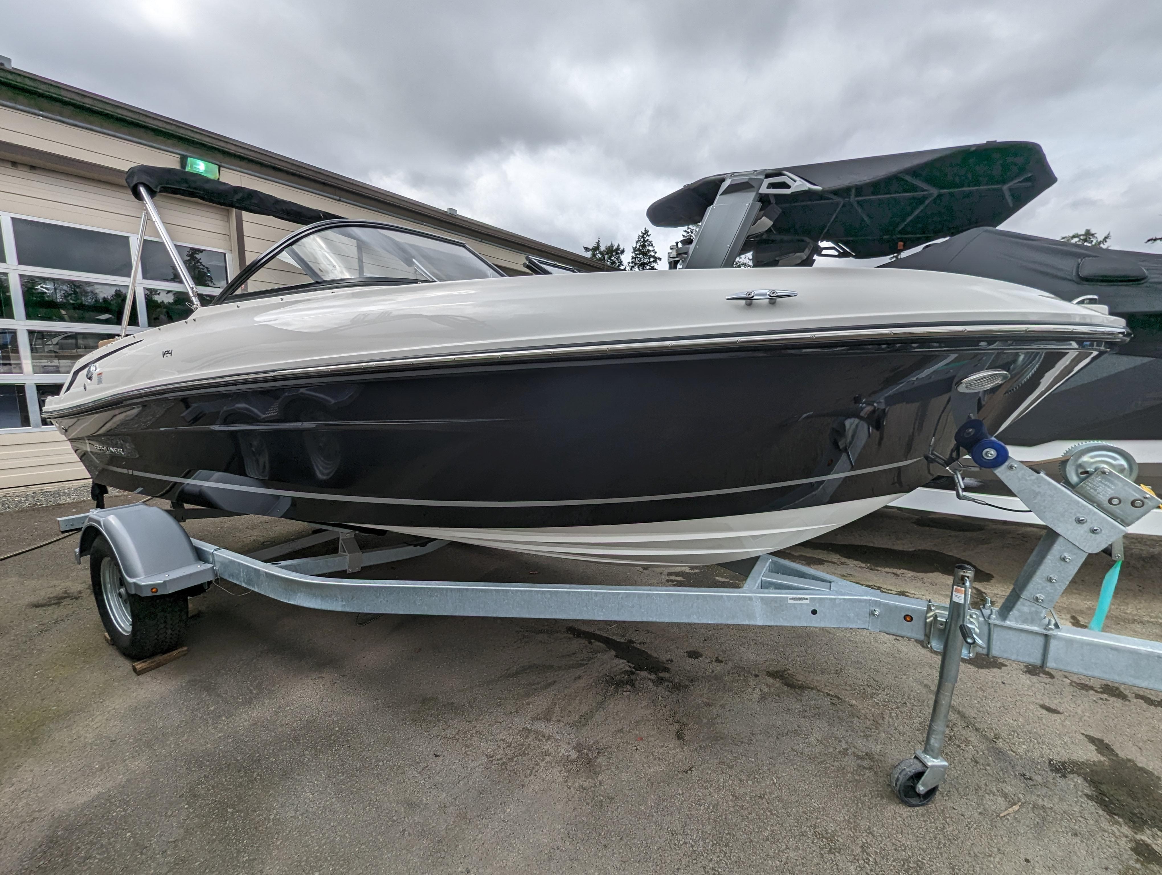 Bayliner Vr Bowrider I O Bowrider Till Salu Yachtworld