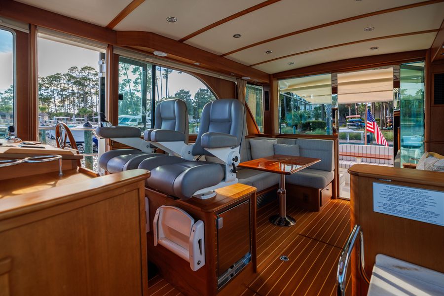 2019 Sabre 45 Salon Express