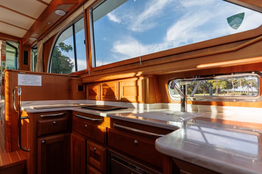 2019 Sabre 45 Salon Express