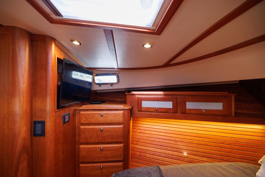 2019 Sabre 45 Salon Express