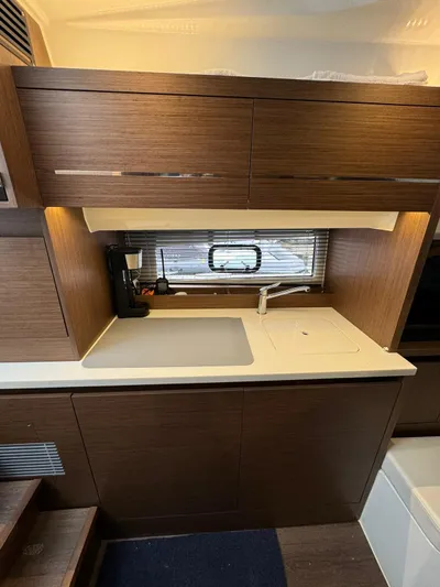 The Fixer Yacht Photos Pics 