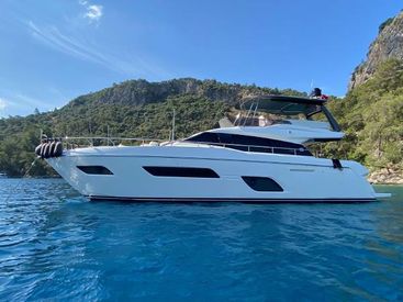 2017 57' 1'' Ferretti Yachts-550 None, TR