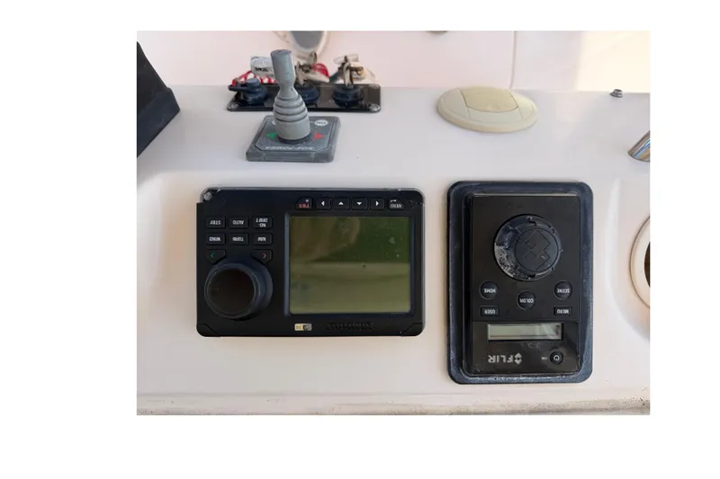  Yacht Photos Pics Control panel of a 2008 Grady-White Canyon 336 boat with navigation equipment.