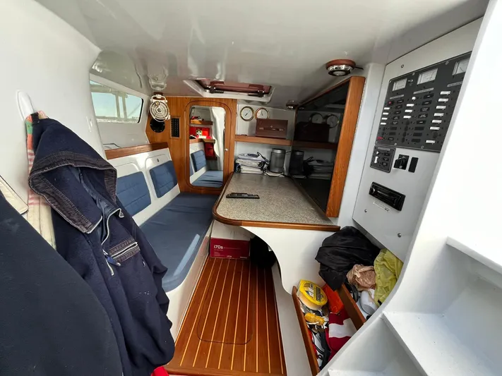 Bazinga Yacht Photos Pics 