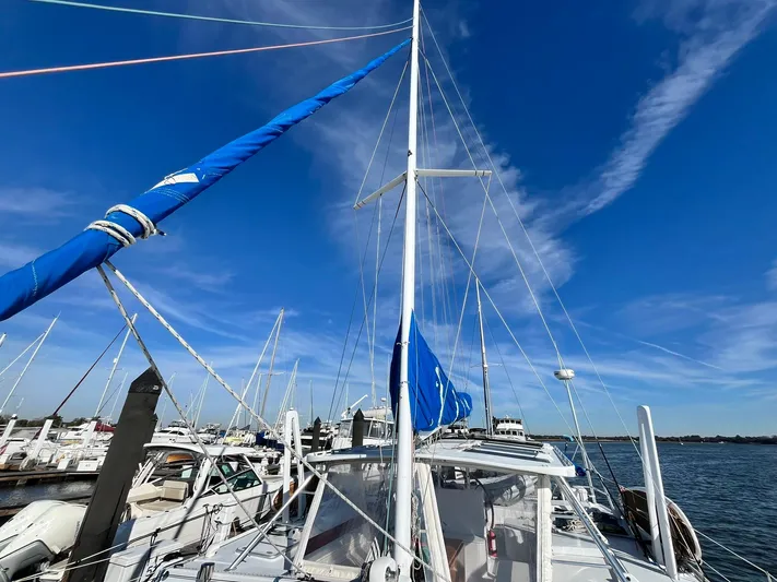 Bazinga Yacht Photos Pics 