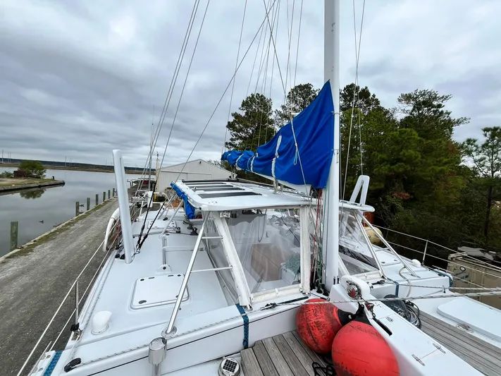 Bazinga Yacht Photos Pics 