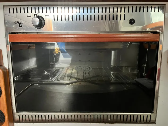 Bazinga Yacht Photos Pics 