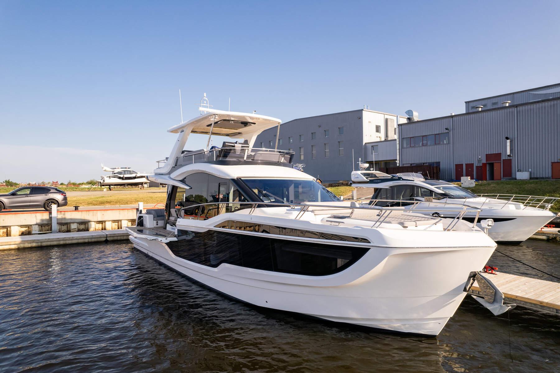 2024 Galeon 560 Fly Flybridge for sale - YachtWorld