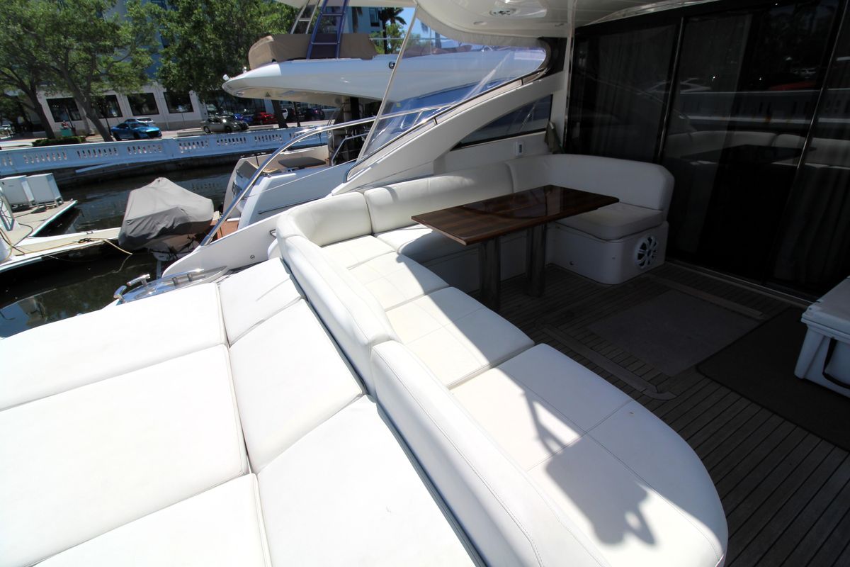 2013 Princess 62 