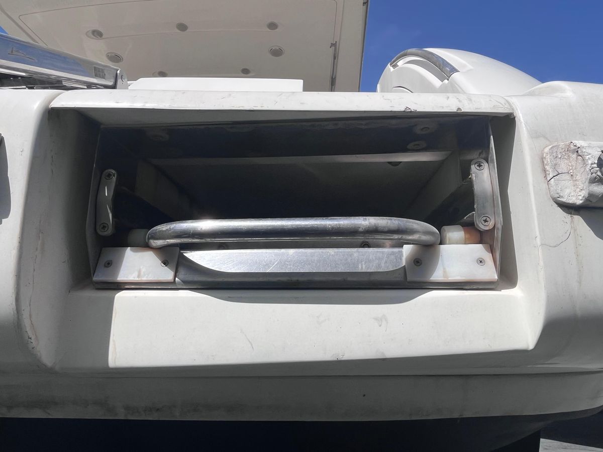 2004 Azimut 54 