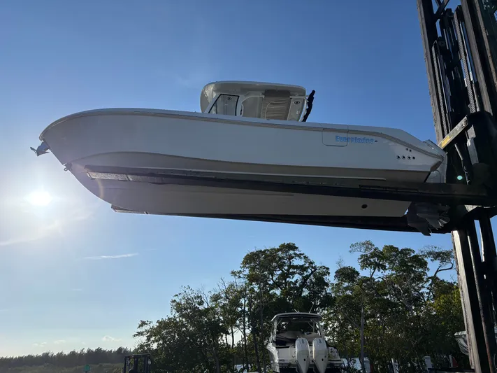  Yacht Photos Pics 2026 EVERGLADES 315 CC - Image 13