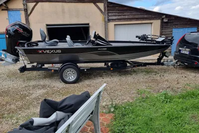 2021 Vexus AVX 1880