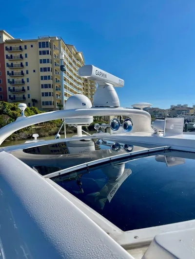 Positive Vibes Yacht Photos Pics 2008 Sea Ray 55 Sundancer   POSITIVE VIBES  Radar