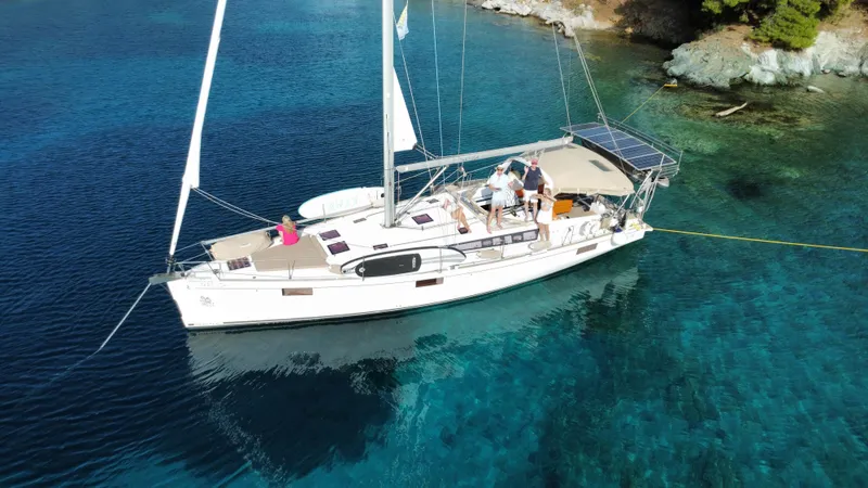 Tartuga Yacht Photos Pics 
