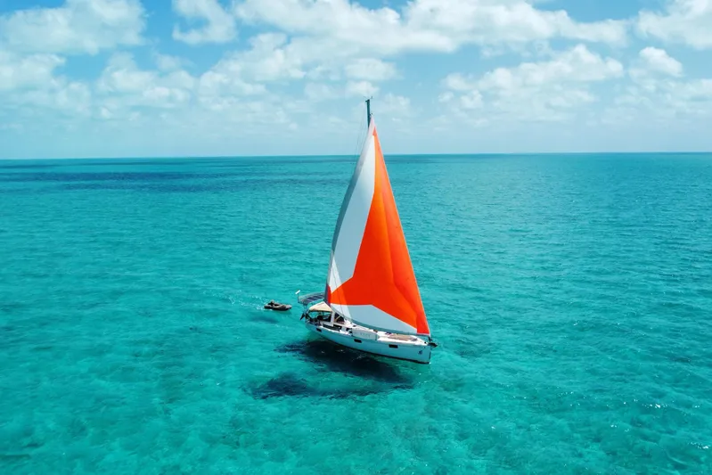 Tartuga Yacht Photos Pics 