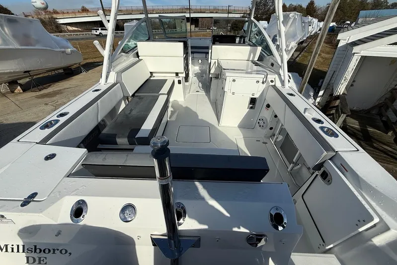  Yacht Photos Pics 2019 Blackfin 272 DC boat interior with seating and storage, located in Millsboro, DE.