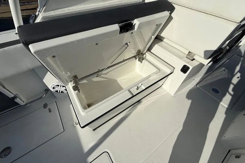  Yacht Photos Pics Open storage compartment on 2019 Blackfin 272 DC boat deck.