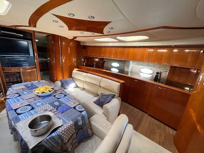  Yacht Photos Pics WhatsApp Image 2023-09-02 at 20.52.09 (4).jpeg