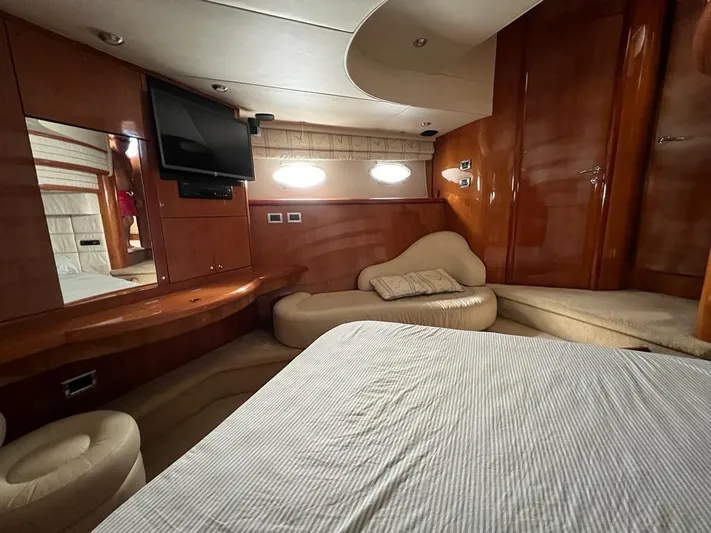  Yacht Photos Pics WhatsApp Image 2023-09-02 at 20.52.10 (1).jpeg