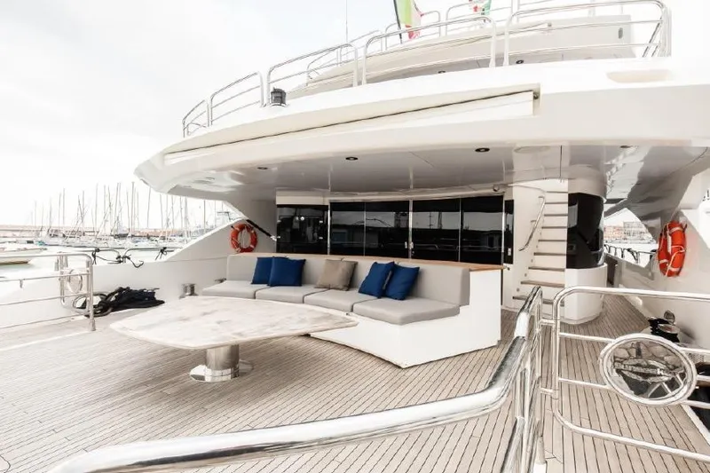  Yacht Photos Pics Luxurious 2014 Sunseeker 40 Metre Yacht with spacious deck and elegant seating area.