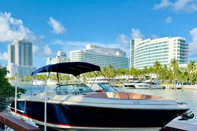Chris-Craft Launch 32