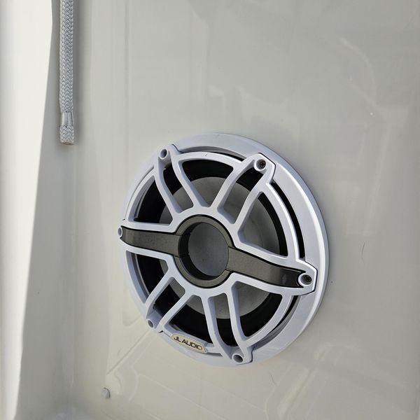 2021 Pursuit DC 365 Dual Console