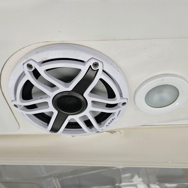 2021 Pursuit DC 365 Dual Console