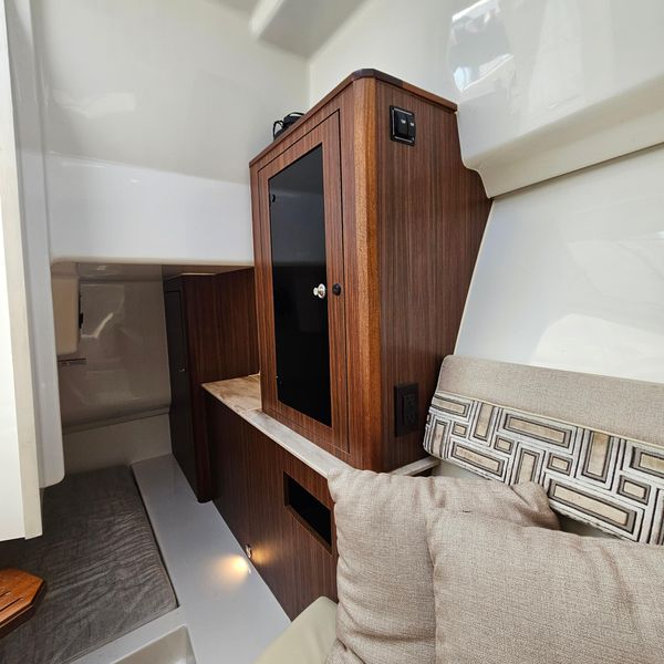 2021 Pursuit DC 365 Dual Console