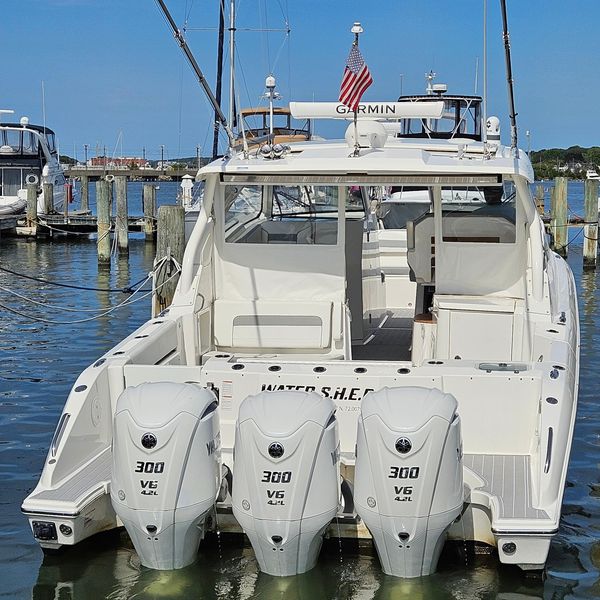 2021 Pursuit DC 365 Dual Console