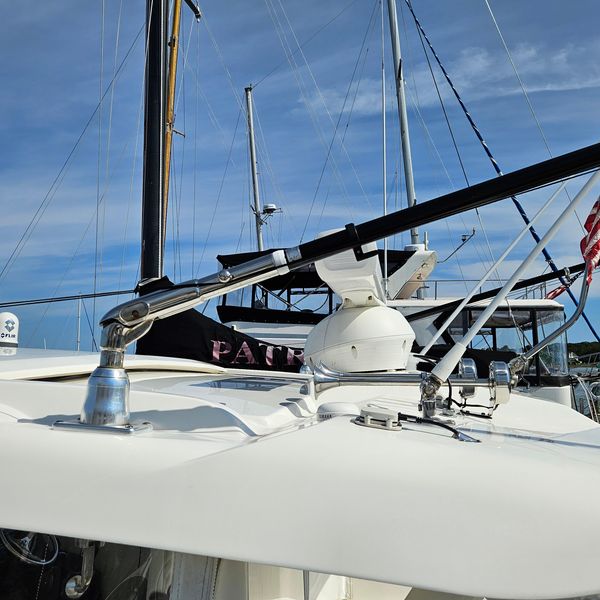 2021 Pursuit DC 365 Dual Console