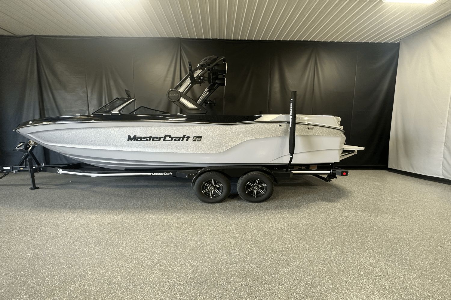MasterCraft XT25