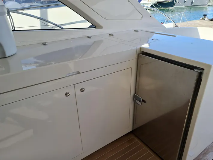 Mytoy Yacht Photos Pics Toy Tender 47 galley and fridge