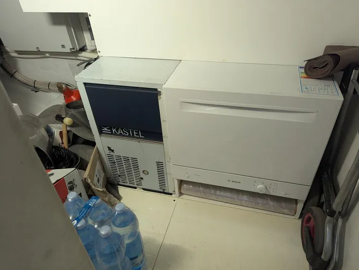 Mytoy Yacht Photos Pics Toy Tender 47 mid storage area