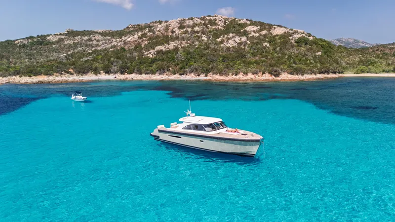 Mytoy Yacht Photos Pics 