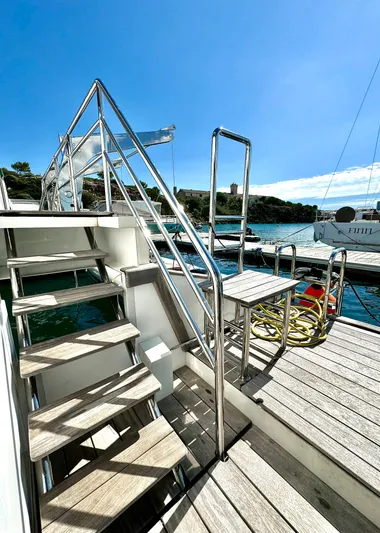 Irina Yacht Photos Pics 