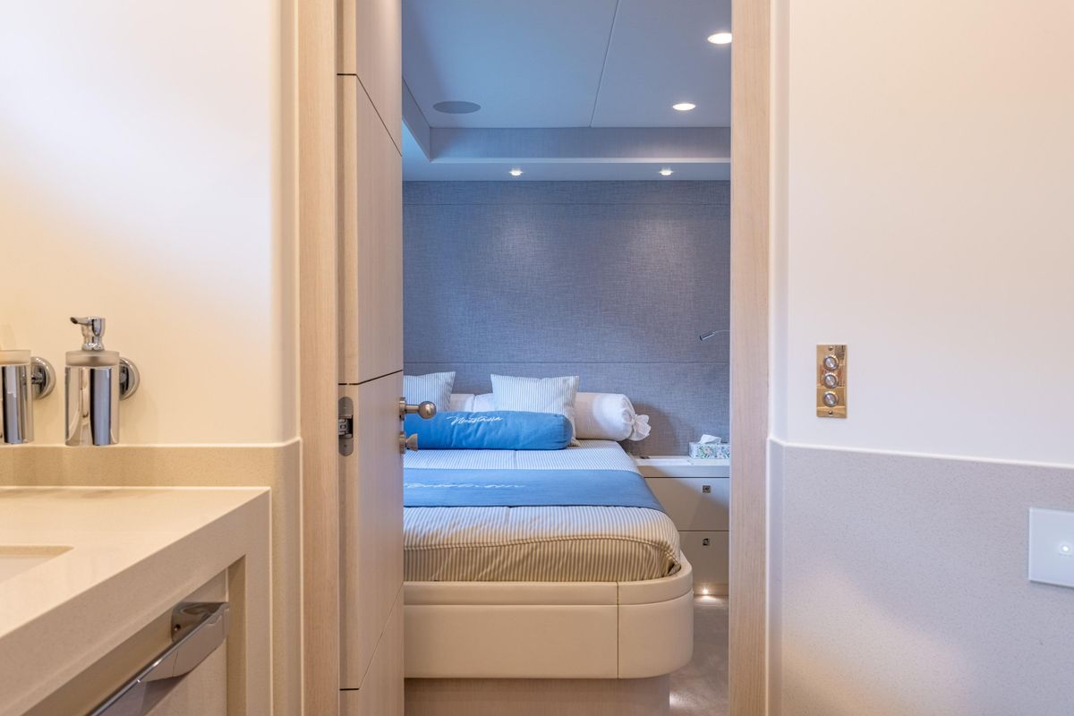 2018 Van der Valk 85 