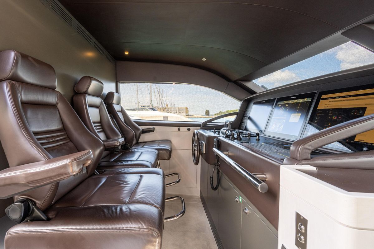 2018 Van der Valk 85 