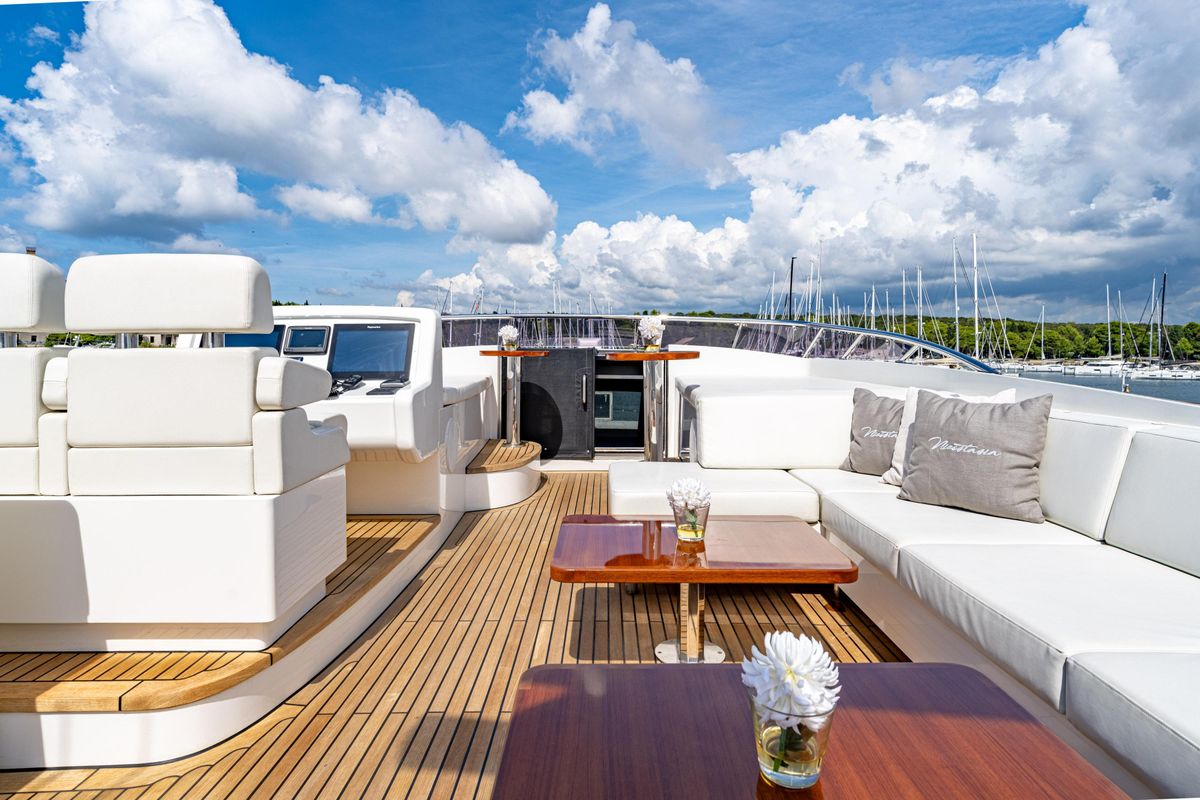 2018 Van der Valk 85 