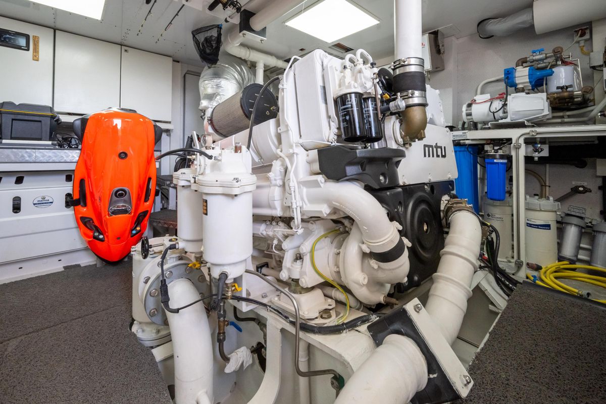 2018 Van der Valk 85 