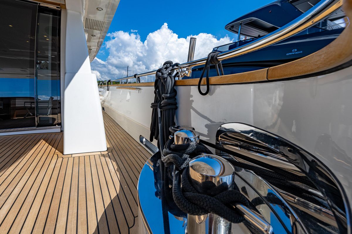 2018 Van der Valk 85 