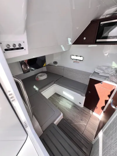  Yacht Photos Pics 2024 Everglades 395 Cc - Image 13