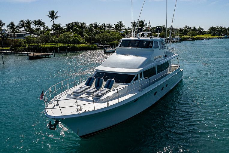 2006-80-cheoy-lee-yacht-fish