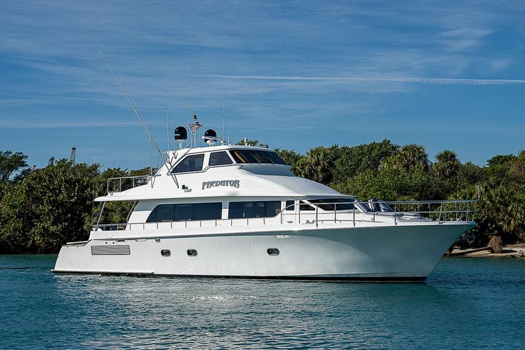 2006-80-cheoy-lee-yacht-fish