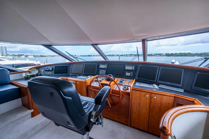 Lila Cuy Yacht Photos Pics Luxurious 2006 Westport 112 yacht helm with panoramic views and advanced navigation systems.