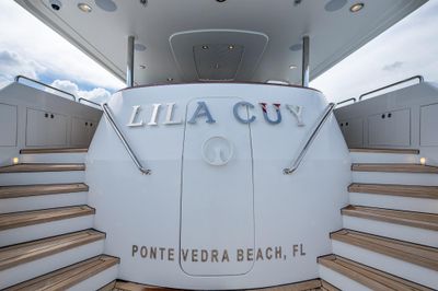 Yacht