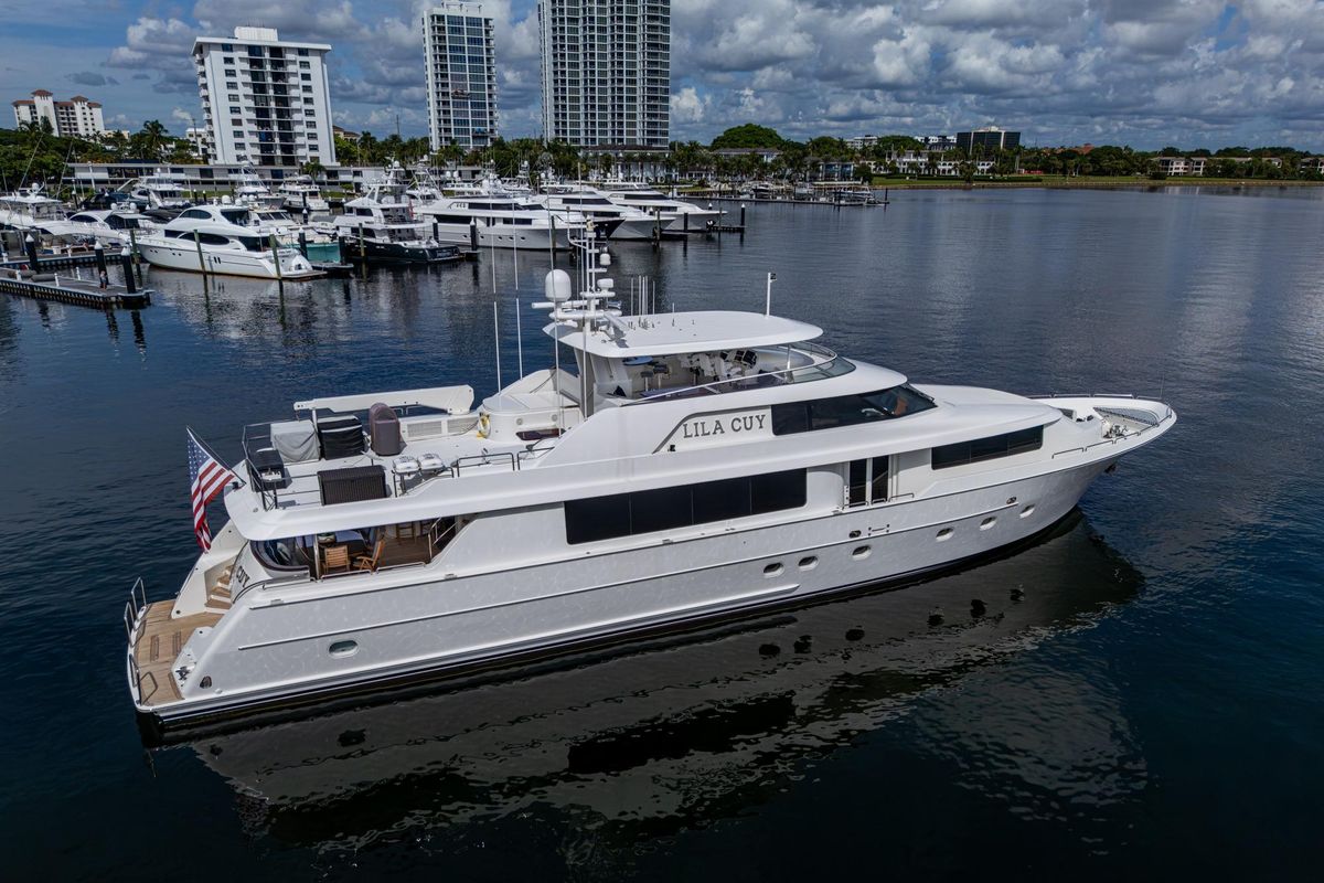 2006 Westport 112 